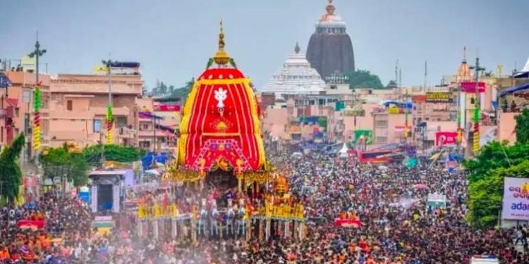 পুরীতে রথযাত্রায় পদস্পৃষ্ট হয়ে ৩ জনের মৃত্যু, আহত ৩০