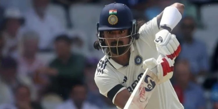 তৃতীয় দিনের শেষে ইংল্যান্ডের বিপক্ষে ভারত ৯৬ রানে এগিয়ে, কেএল রাহুল অপরাজিত ৪৭