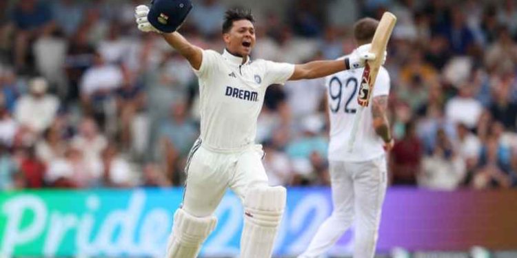 ইংল্যান্ডে প্রথম টেস্ট সেঞ্চুরি করে এলিট ক্লাবে যোগ দিলেন যশস্বী জয়সওয়াল