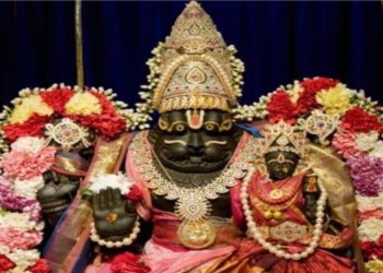 শ্রীলক্ষ্মী নরসিংহ করাবলম্বা স্তোত্রম নিয়মিত পাঠে সংসারে শান্তি ফিরে আসে