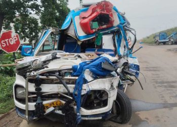 বর্ধমানে জাতীয় সড়কে ভয়াবহ দুর্ঘটনা, অ্যাম্বুলেন্সের ৩ আরোহীর মৃত্যু , জখম আরও ৪