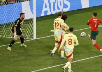 নেশনস লিগ ফাইনাল: স্পেনকে ৫-৩ গোলে হারিয়ে দ্বিতীয়বারের মতো নেশনস লিগের শিরোপা জিতেছে পর্তুগাল