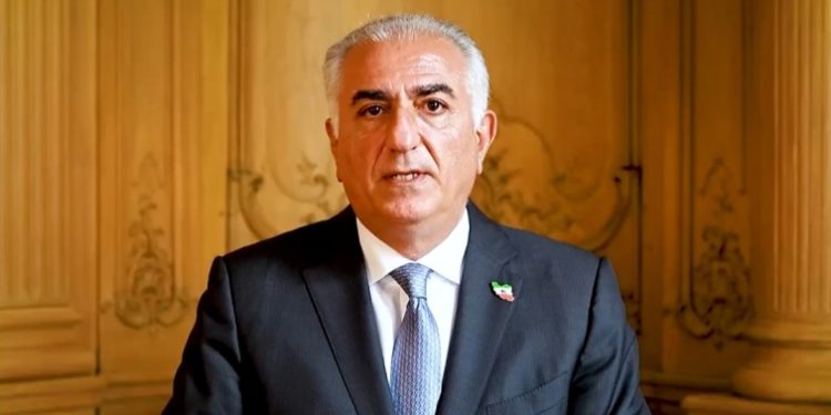 ইসলামী প্রজাতন্ত্রের অবসান ঘটছে, ইরানের ভবিষ্যৎ উজ্জ্বল : বললেন ইরানের যুবরাজ রেজা পাহলভি ; খামেনির পতনের পর ভবিষ্যৎ পরিকল্পনা ছকে রেখেছেন তিনি