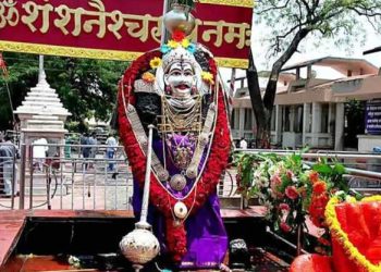 মহারাষ্ট্রের শনি শিংনাপুর মন্দিরের ১১৪ জন মুসলিম কর্মচারীকে বরখাস্ত