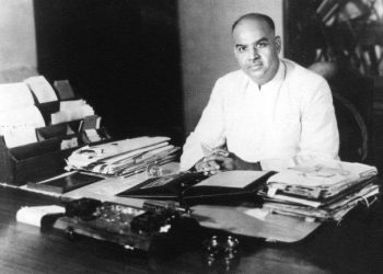 জহরলাল নেহেরু ও শেখ আবদুল্লাহর পরিকল্পিত ষড়যন্ত্রের শিকার ডঃ শ্যামাপ্রসাদ মুখার্জি ?