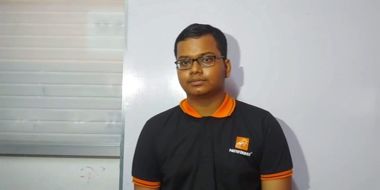 উচ্চ মাধ্যমিকের পর মেডিকেলে ভর্তির নিট পরীক্ষাতেও টপার বর্ধমানের রুপায়ন