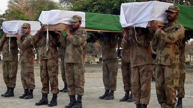 তেহেরিক-ই-তালিবানের আত্মঘাতী বোমা হামলায় ১৩ পাকিস্তানি সেনার মৃত্যু