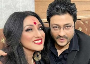 আত্মগোপনে থাকা বাংলাদেশি অভিনেতা ফেরদৌস আহমেদ কবিতা লিখছেন টালিগঞ্জের ঋতুপর্ণার জন্য