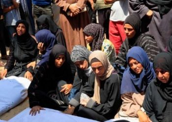 গাজায় ইসরায়েলি ট্যাংকের গোলাবর্ষণে অন্তত ৫১ জনের মৃত্যু, আহত ২০০