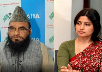 অখিলেশ যাদবের স্ত্রী সাংসদ ডিম্পল যাদবের বিরুদ্ধে ‘আপত্তিকর’ বক্তব্যের জন্য মুসলিম ধর্মগুরুর বিরুদ্ধে মামলা দায়ের