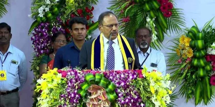 ‘অপারেশন সিন্দুরে ভারতের কোনও ক্ষতি হয়নি, আমাকে একটি ছবিও দেখান, তবেই বিশ্বাস করব’: অজিত ডোভালের চ্যালেঞ্জ