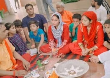গাজিয়াবাদে সনাতন ধর্মে ফিরলেন দুই মুসলিম মহিলা, বললেন- সনাতনে কন্যারা সম্মান পায়