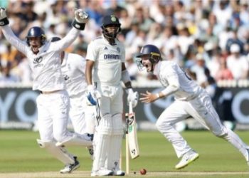 লর্ডসে ভারতকে ১৯৩ রানের লক্ষ্য দিয়ে ২২ রানের জয় তুলে নিয়েছে ইংল্যান্ড