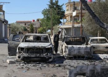 সিরিয়ার দক্ষিণাঞ্চলে সাম্প্রতিক হিংসায় কমপক্ষে ৫৯৪ জনের মৃত্যু