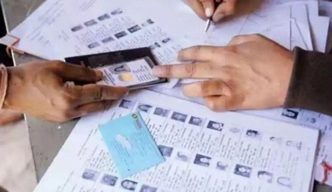 বিহারে SIR প্রক্রিয়ার প্রথম ধাপ সম্পন্ন: খসড়া তালিকা থেকে বাদ পড়তে চলেছে ৬৫ লক্ষ ভোটার