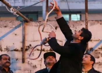 সপ্তাহান্তে মৃত্যুদণ্ড বৃদ্ধির ধারাবাহিকতায় ইরানে আরও আটজন বন্দীর মৃত্যুদণ্ড কার্যকর করা হয়েছে