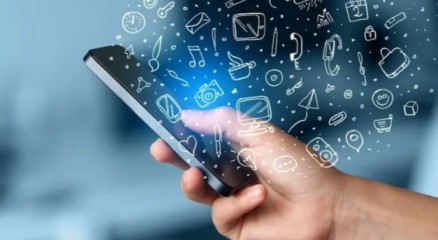 আপনিও কি এই অ্যাপগুলো ব্যবহার করেন ? আজই ফোন থেকে মুছে ফেলুন ! আপনার সর্বনাশ করে দিচ্ছে চীন