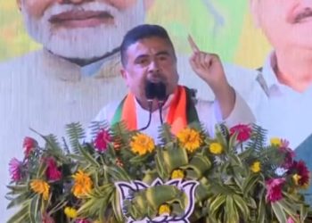 মমতাকে হারাতে বুথ পিছু ৩০ জন করে ‘যোদ্ধা’ চাইছেন শুভেন্দু