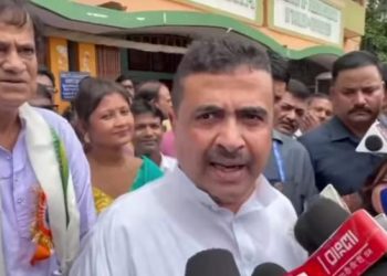 ১.২৫ কোটি রোহিঙ্গা ও বাংলাদেশী মুসলমানদের বাঁচাতে আইপ্যাককে দিয়ে মমতা কি “খেলা” খেলছেন ফাঁস করলেন শুভেন্দু