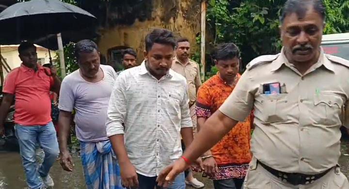 মন্ত্রী সিদ্দিকুল্লার উপর হামলার ঘটনায় ধৃত দু’জনের পুলিশ হেপাজত, বাকিদের পাঠানো হল জেলে