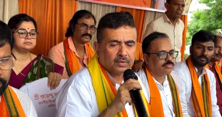 ‘জামাত,হেফাজত,রাজাকার, হিজবুল, আইএসআইএস, আনাসারুল বাংলা তৃণমূলের সৃষ্টি’ : কাটোয়ায় বোমা বাঁধতে গিয়ে বিস্ফোরণের ঘটনার প্রতিক্রিয়ায় বললেন শুভেন্দু অধিকারী