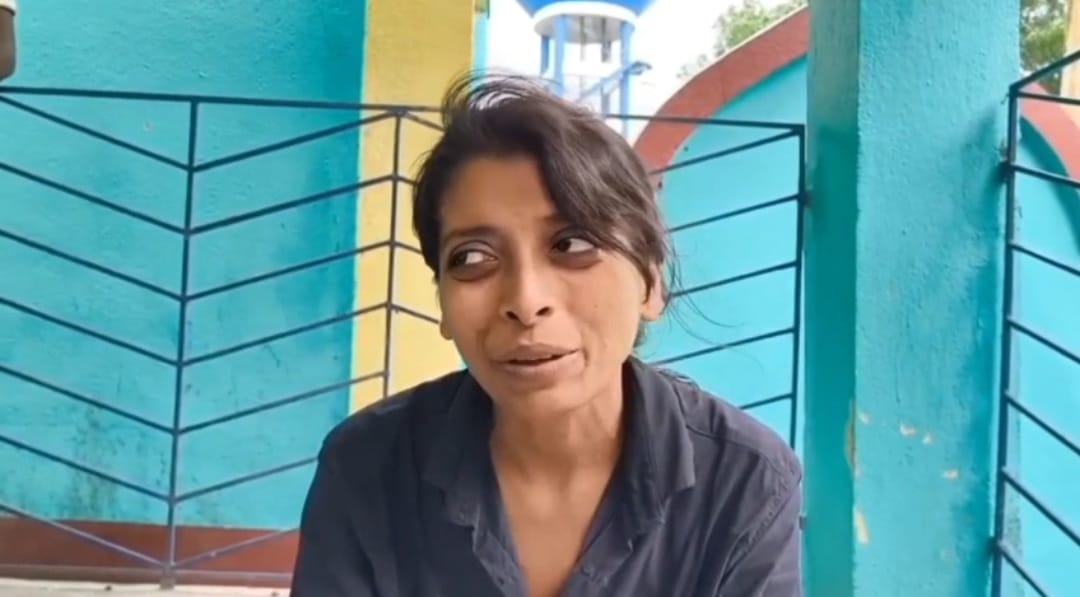 ভাগ্যের পরিহাস ! মানসিক ভারসাম্য হারিয়ে ভবঘুরের মতো পথে পথে ঘুরে বেড়াচ্ছেন বাংলা টিভি সিরিয়ালের অভিনেত্রী সুমি