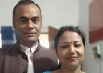 দীর্ঘ দিন ভারতে বসবাস করলেও বাংলাদেশের কলেজ শিক্ষক দম্পতির বিরুদ্ধে নিয়মিত বেতন তোলার অভিযোগ