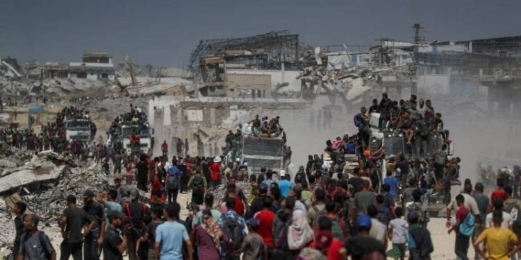 গাজায় ২৪ ঘন্টায় অনাহারে মৃত এক শিশুসহ আট ফিলিস্তিনি