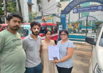 “খোদ কলকাতার বুকে প্রকাশ্য রাস্তায় প্রতিবাদী যুবক দেবাশীষের উপর হামলা চালালো রোহিঙ্গা মুসলমান” : শুভেন্দু অধিকারী