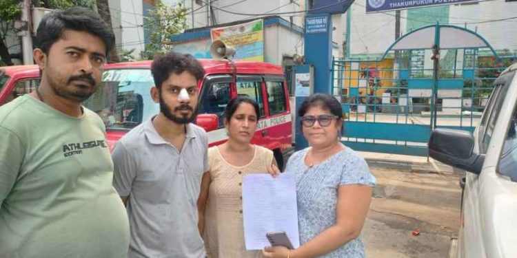 “খোদ কলকাতার বুকে প্রকাশ্য রাস্তায় প্রতিবাদী যুবক দেবাশীষের উপর হামলা চালালো রোহিঙ্গা মুসলমান” : শুভেন্দু অধিকারী