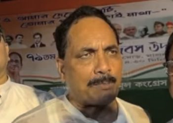 মোদী-শুভেন্দু “মির্জাফর” ! বিজেপির “রক্ত নিয়ে” ফের ভারতকে স্বাধীন করতে চায় মালদার তৃণমূল নেতা আব্দুর রহিম বক্সী ; “ওর ঠ্যাং ভেঙে বাংলাদেশে ছেলের কাছে পাঠিয়ে দেবো” : পালটা প্রতিক্রিয়া বিজেপির