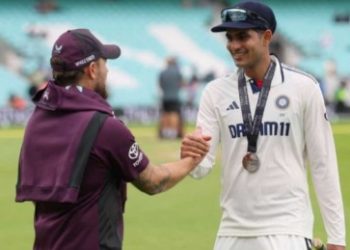 ভারতের হার না মানা মানসিকতা মুগ্ধ করেছে ইংলিশ কোচ ব্রেন্ডন ম্যাককালামকে