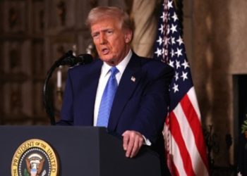 মার্কিন প্রেসিডেন্ট ট্রাম্প ২২শে আগস্ট রাশিয়া ও ইউক্রেনের সাথে ত্রিপক্ষীয় শীর্ষ সম্মেলনের প্রস্তাব করেছেন