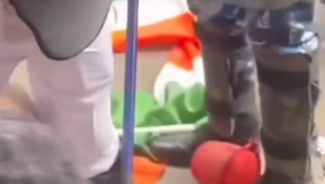 রাজ্য পুলিশের জুতোর তলায় জাতীয় পতাকা ! আদালতে যাবেন বললেন শুভেন্দু অধিকারী