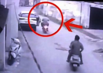 দুর্ঘটনায় মারা গেলেন  ও কাশ্মীরের ক্রিকেটার ফরিদ খান 