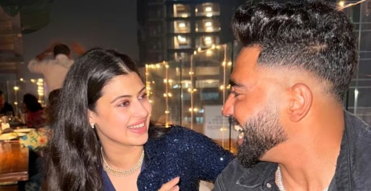 বিখ্যাত গায়িকা আশা ভোঁসলের নাতনির সঙ্গে প্রেম ! কি বললেন টিম ইন্ডিয়ার পেসার মোহাম্মদ সিরাজ ?