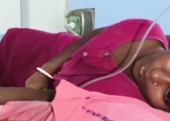 স্বামীর সঙ্গে অশান্তির জেরে ২ বছরের শিশু সন্তানকে মুখে বালিশ চাপা দিয়ে হত্যা করে বিষপান করে আত্মহত্যার চেষ্টা করল মা