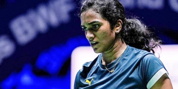 বিশ্ব চ্যাম্পিয়নশিপ থেকে ছিটকে গেলেন পিভি সিন্ধু : হেরে গেলেন ইন্দোনেশিয়ান শাটলার কুসুমার কাছে