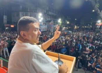অভিষেককে ‘বাংলার সবচেয়ে বড় ডাকাত’ বলে অবিহিত করে শুভেন্দুর মন্তব্য : ‘একবার জেলে ঢুকলে দু’বছর বেরোনোর কোন সিন নাই’
