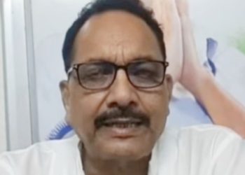 তৃণমূলকে ‘দুর্নীতিবাজ’ বলায় প্রধানমন্ত্রী সম্পর্কে “পাতি রাস্তার ছোট নেতা”র মত কদর্য ভাষা প্রয়োগ করলেন মালদা জেলা তৃণমূল সভাপতি আব্দুর রহিম বক্সী 