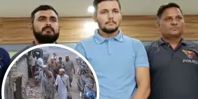 গাজায় পীড়িতদের নামে চাঁদা তুলে হোটেলে ফুর্তি করছিল তুর্কির মেগাত আল-আজহার ও তার দল, গুজরাট পুলিশ তাকে গ্রেপ্তার করেছে ; পলাতক আরও ৩ জনের বিরুদ্ধে লুকআউট নোটিশ জারি