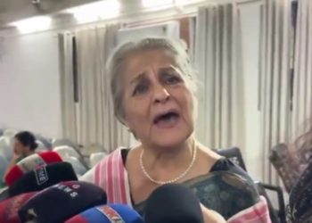 বাংলাদেশি ও রোহিঙ্গাদের তাড়ানোয় কষ্টে বুক ফেটে যাচ্ছে কংগ্রেস নেত্রী সৈয়দা হামিদের, বললেন : ‘ওদের সঙ্গে অন্যায় হচ্ছে’ ; হিমন্ত বিশ্ব শর্মা তাকে পরামর্শ দিয়েছেন  : “আপনার বাড়িতে রাখুন” 