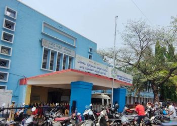 পেটে ব্যথার জন্য ভর্তি এক যুবকের অন্ত্র কেটে ফেললেন বেলগাঁও BIMS হাসপাতালের চিকিৎসকরা 