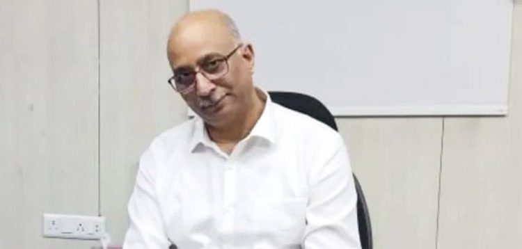 মুখ্য সচিব মনোজ পন্থকে দিল্লিতে জরুরি তলব, তাহলে কি তৃণমূলের বলির পাঁঠা হয়ে গেলেন ?