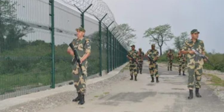 অবৈধভাবে সীমান্ত অতিক্রম করে ত্রিপুরায় ঢুকে পরা বাংলাদেশি জওয়ান পাকড়াও