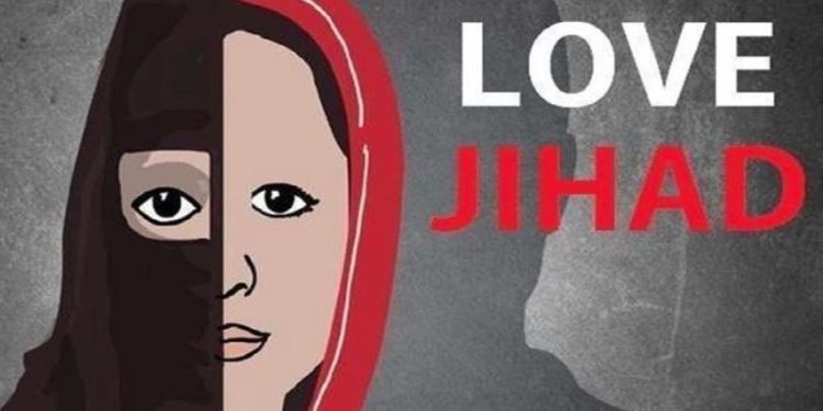 ইউপির মিরাটে “লাভ জিহাদ” : সোশ্যাল মিডিয়ায় ভুয়ো অ্যাকাউন্ট খুলে একের পর এক হিন্দু মেয়েকে প্রেমের জালে ফাঁসিয়ে যাচ্ছে মহম্মদ ইরশাদ নামে এক যুবক