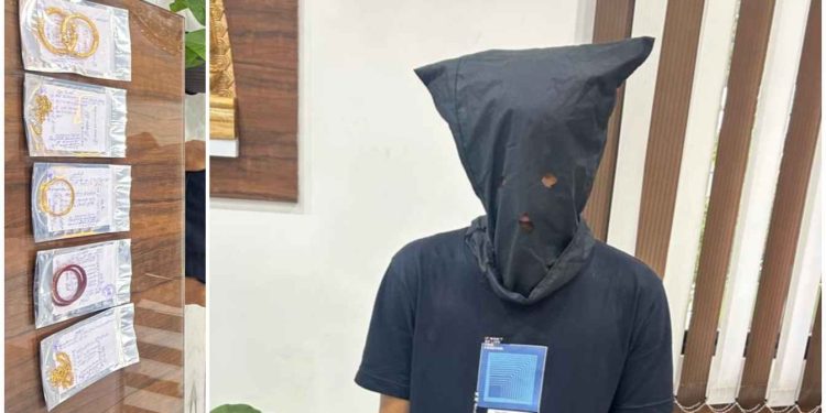 অতিরিক্ত লোভ করতে গিয়ে পুলিশের হাতে ধরা পরে গেল চোর