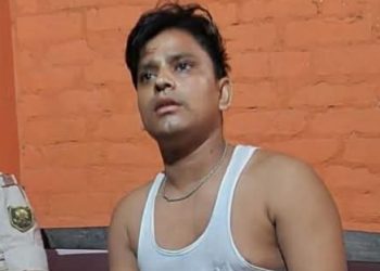 রাহুল গান্ধীর উপস্থিতিতে প্রধানমন্ত্রী ও তাঁর মা’কে অশ্রাব্য ভাষায় গালাগালি দেওয়া কংগ্রেস নেতা মহম্মদ নৌশাদ গ্রেপ্তার,বিহার পুলিশকে সাধুবাদ জানালেন শুভেন্দু অধিকারী, কংগ্রেসের দাবি   অভিযুক্ত মানসিকভাবে অসুস্থ  