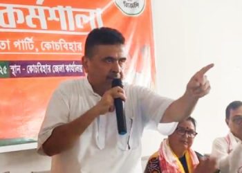 “বদল হবে বদলাও হবে, উদয়ন গুহ তোমার সঙ্গে আমার হিসাব হবে” : ‘প্রাণঘাতী’ হামলার পর বললেন শুভেন্দু অধিকারী