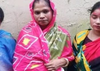 সিঁদুর-শাঁখাপলা পরে কীর্তনের অনুষ্ঠানে ঢুকে গহনা ছিনতাই করতে এসে পাকড়াও শামসুন্নাহান বেগম- লিপি আক্তার ও রোজিনা খাতুন